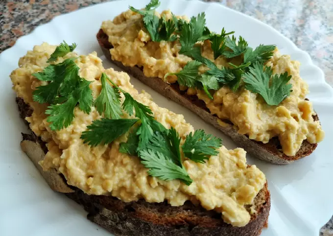 receitas - Pão de cereais com pasta de grão e cenoura